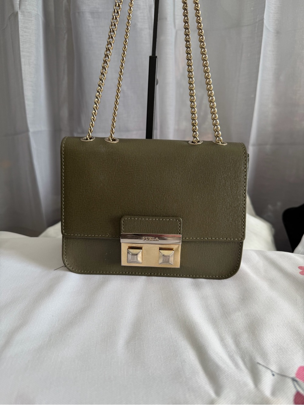 Furla Bella Mini Crossbody Bag – Olive Green Saffiano Leather - Picture 3 of 11